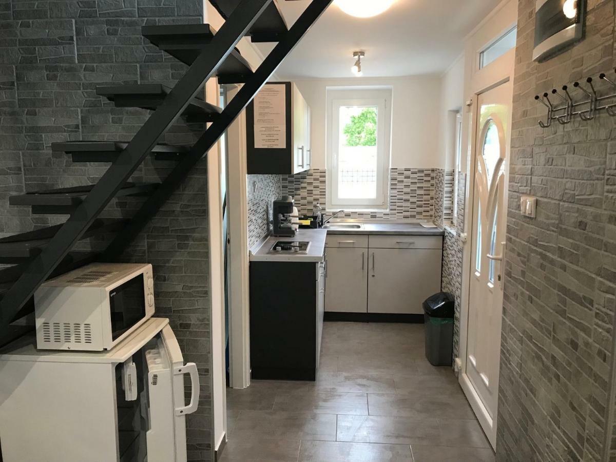 Heni Apartment Bük المظهر الخارجي الصورة